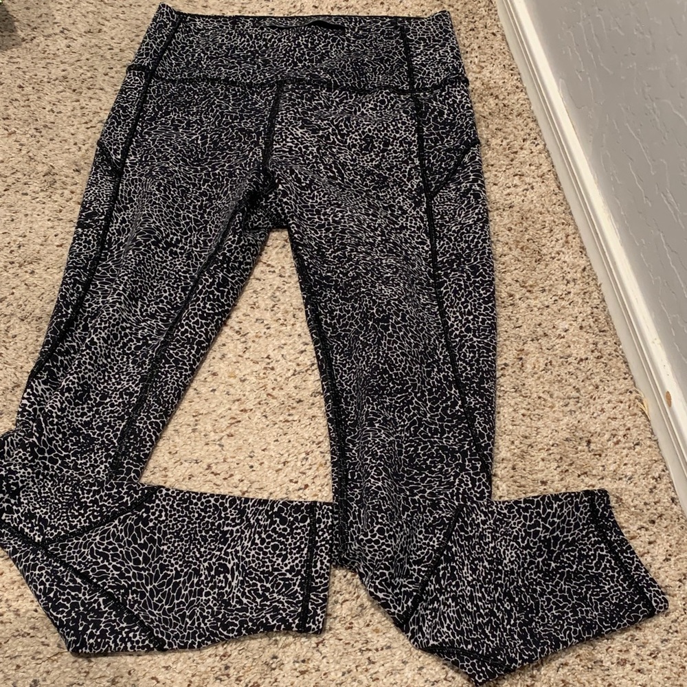 lululemon athletica Monochrome Pattern Skirt